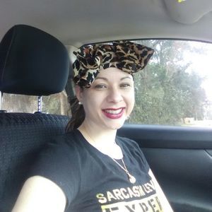 Meet your Posher, Candace